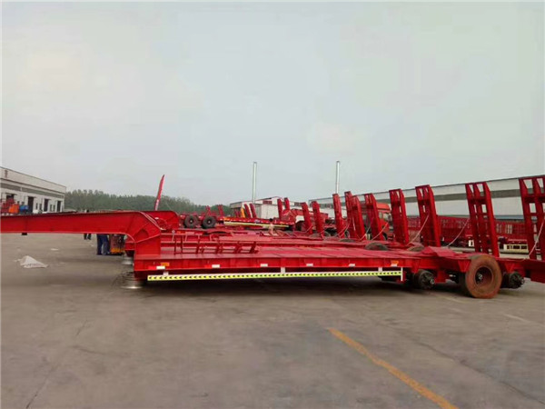 低平板半挂车