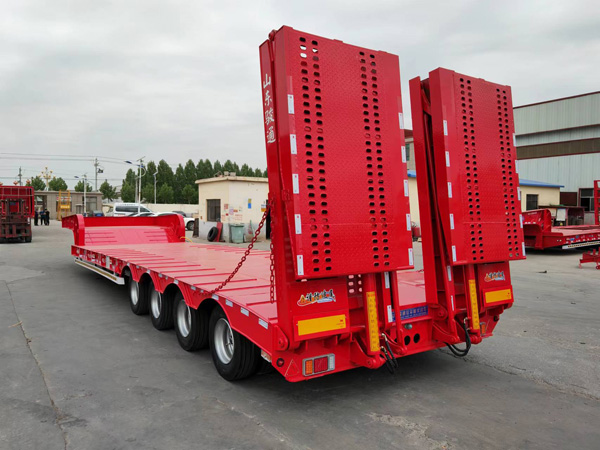 低平板半挂车